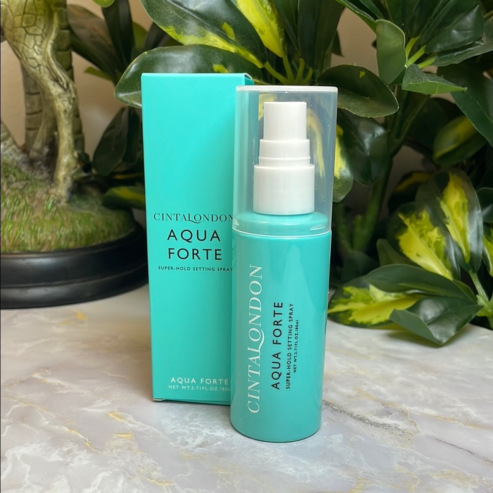 Cinta London, Aqua Forte, Super-Hold Setting Spray, 2.7fl. Oz., PAO 12M